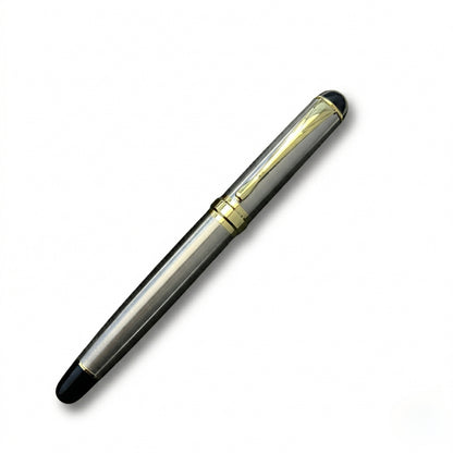 Ergonomic Matte Fountain Pen