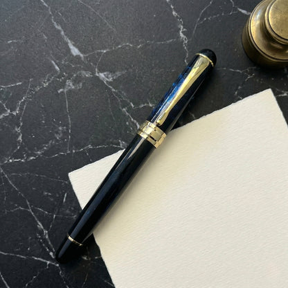 Ergonomic Matte Fountain Pen